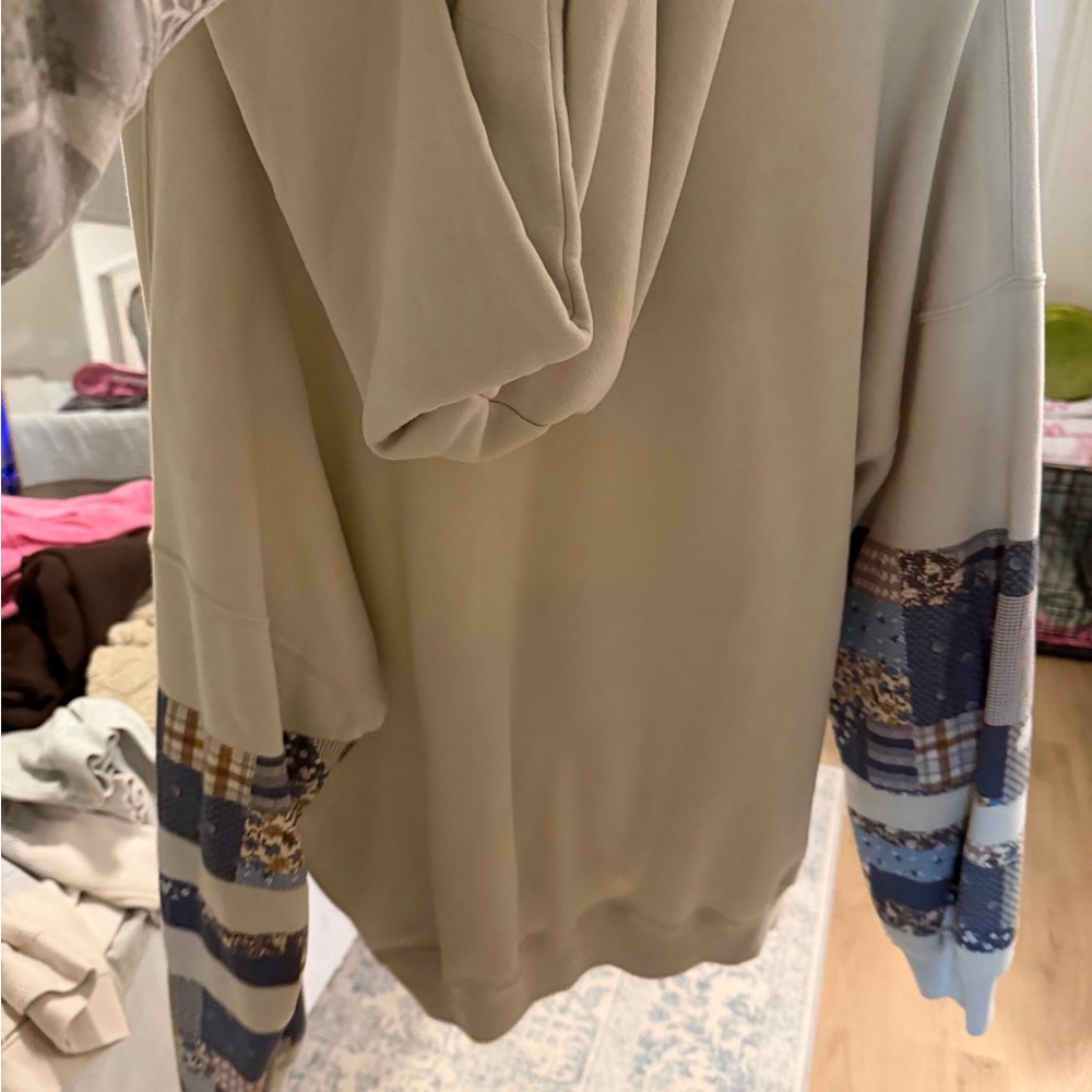 Embroidered Cream Patchwork Sweatshirt - image 4